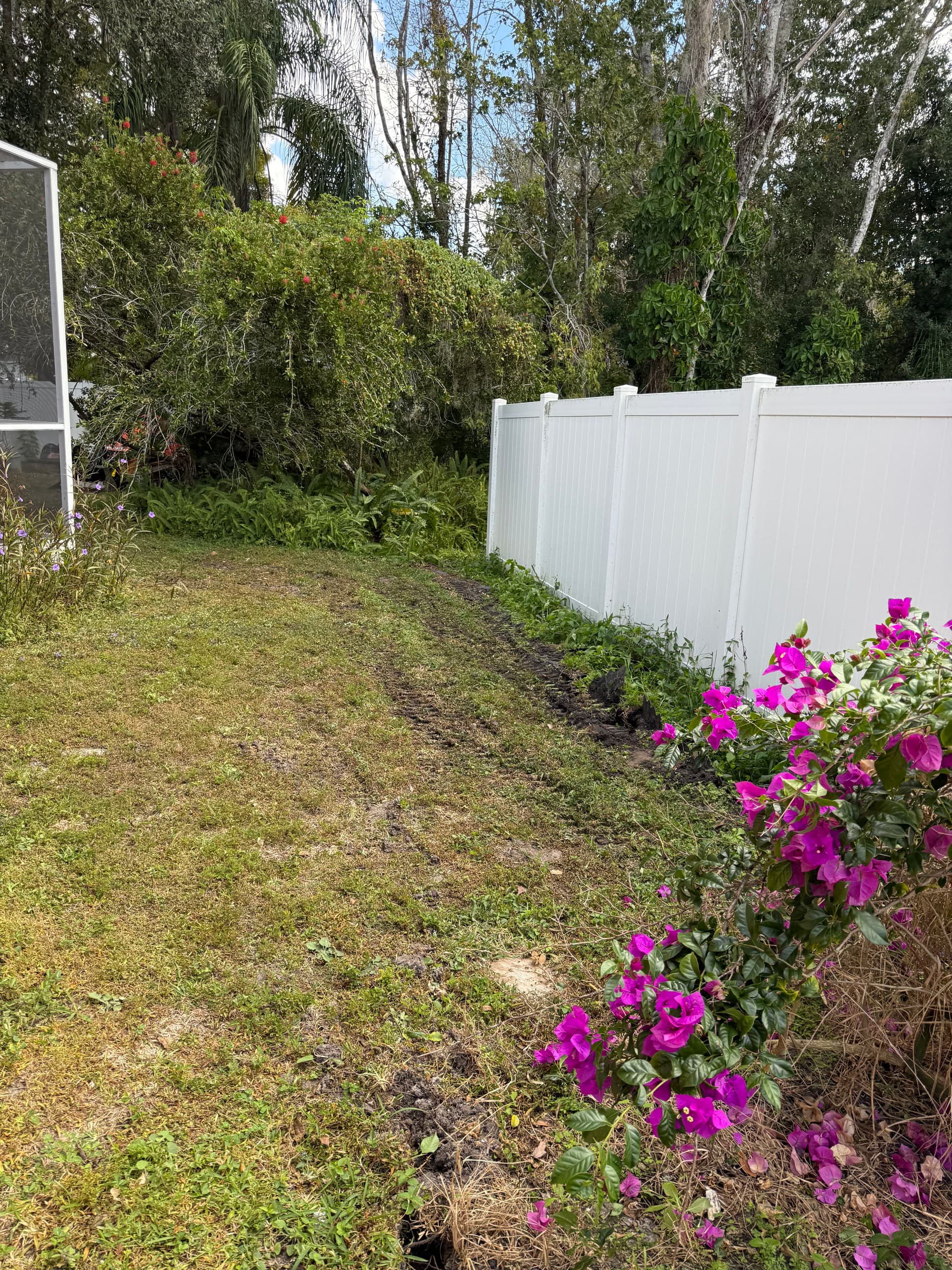 Efficient Fence Removal in Land O Lakes