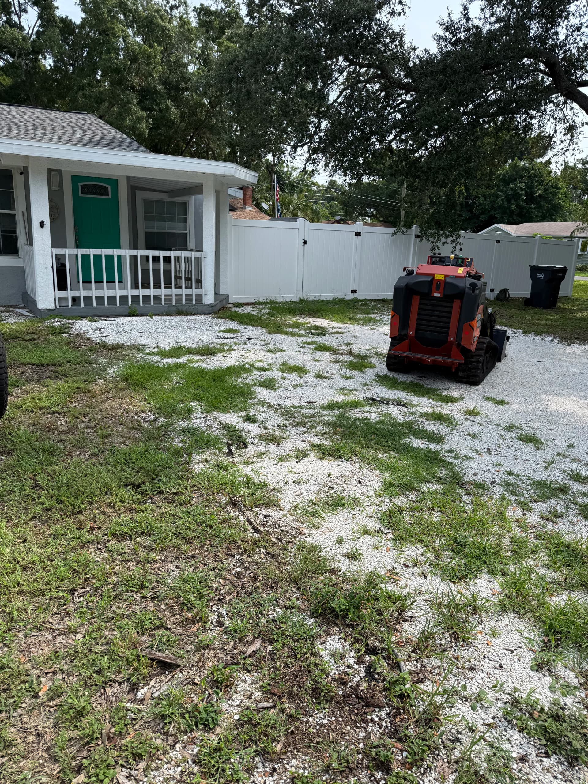 Gallery photos for Gravel Driveway Installation with Geogrid in St. Pete: Image #4